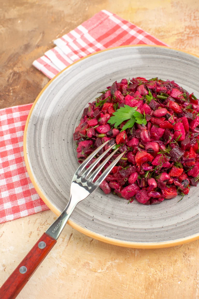 Ensaladas con Remolacha Hervida: El Secreto para Platos Coloridos y Nutritivos que Transformarán tu Mesa